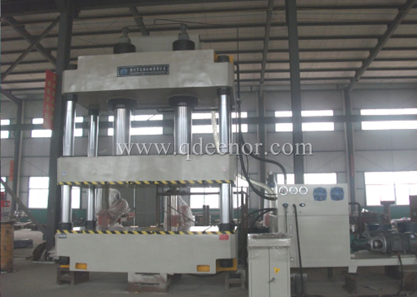 Large hydraulic machine